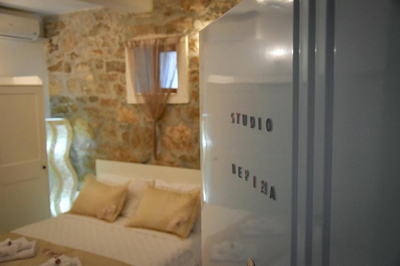 Apartments Bepina- 5 Mins From The Center Split Exterior photo
